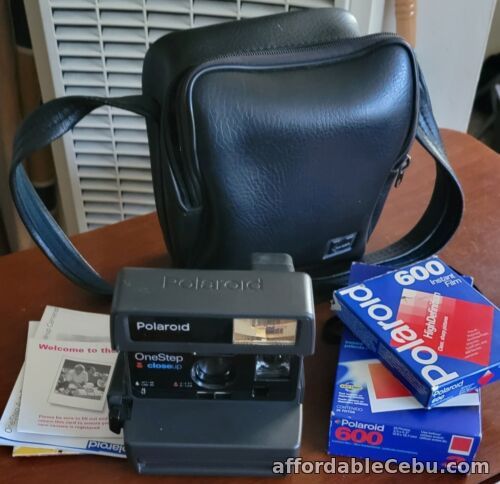 1st picture of Polaroid One Step Close Up 600 Camera w/film, bag and instructions For Sale in Cebu, Philippines