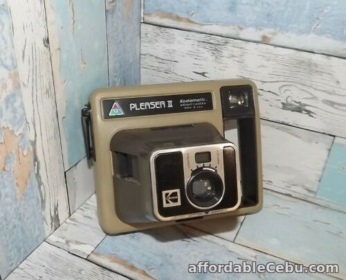 1st picture of VINTAGE KODAK PLEASER II CAMERA IN GOOD CONDITION/BOX WORN $24.99 SHIPPED For Sale in Cebu, Philippines