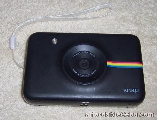 1st picture of Polaroid Snap Instant Camera For Sale in Cebu, Philippines
