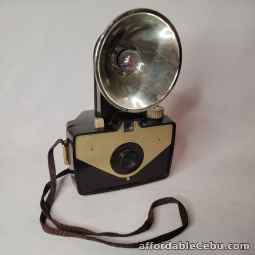 1st picture of Sawyers Nomad Camera Vintage 50s Brown Bakelite 127 Untested For Sale in Cebu, Philippines