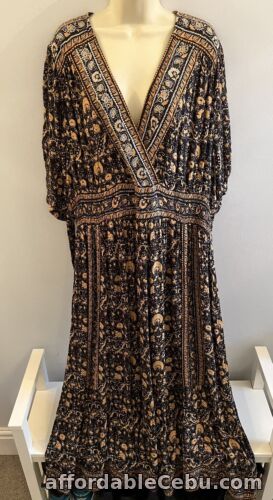 1st picture of Monsoon Ariel Heritage Printed Midi Dress Black Sz XL For Sale in Cebu, Philippines