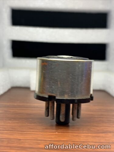 1st picture of Vintage Tube Adapter Cinch 8 pin Adapter Recuctor For Sale in Cebu, Philippines