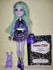 Monster High Twyla - 13 Wishes. EX DISPLAY & COMPLETE MIGHTY MIDGET GHOUL SET!